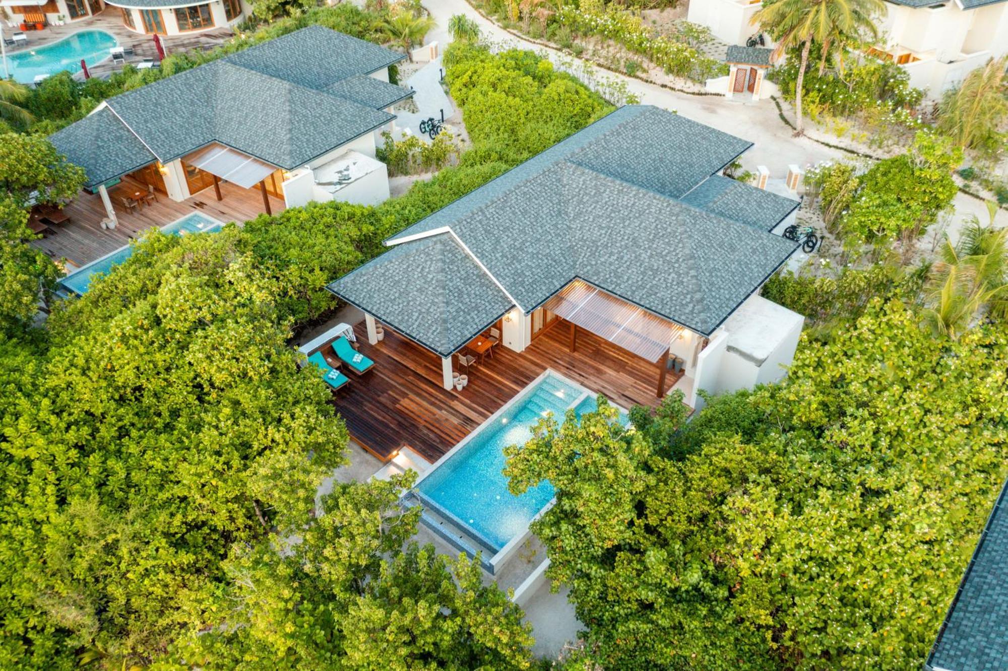 Hideaway Beach Resort & Spa Dhidhdhoo  Екстериор снимка