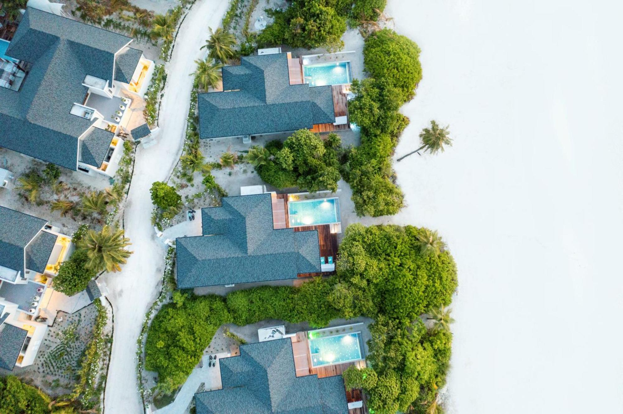 Hideaway Beach Resort & Spa Dhidhdhoo  Екстериор снимка