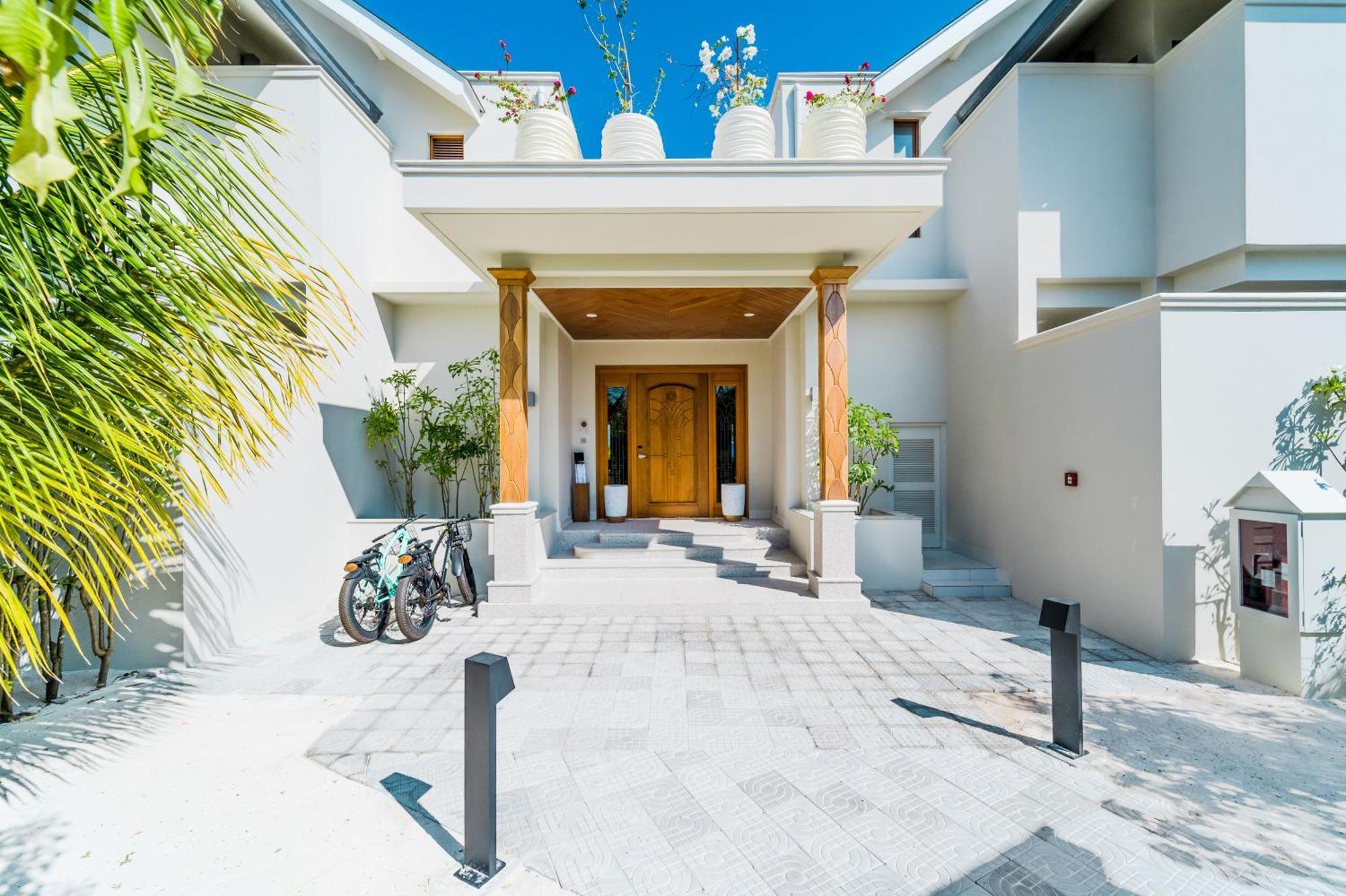 Hideaway Beach Resort & Spa Dhidhdhoo  Екстериор снимка
