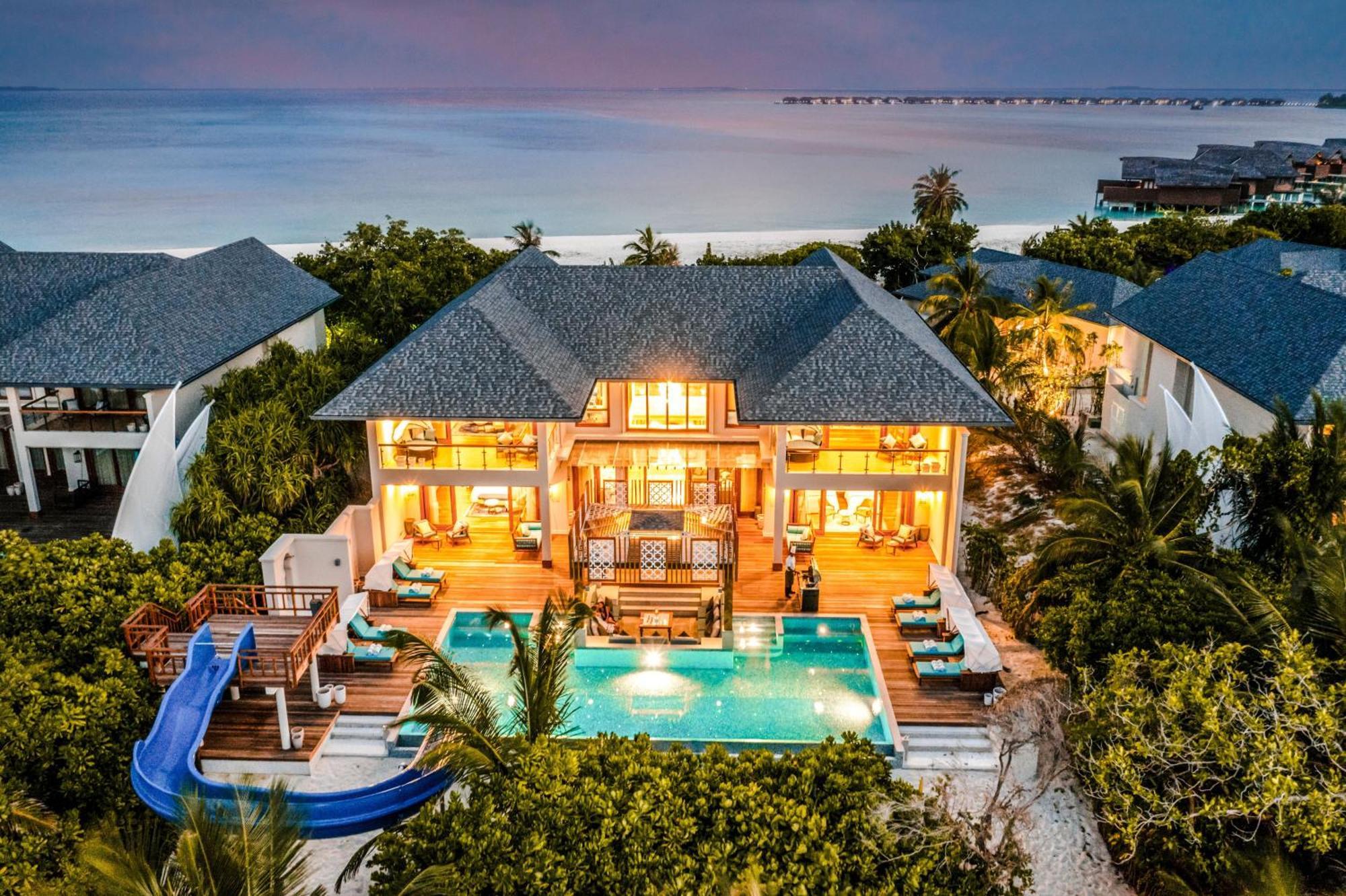 Hideaway Beach Resort & Spa Dhidhdhoo  Екстериор снимка