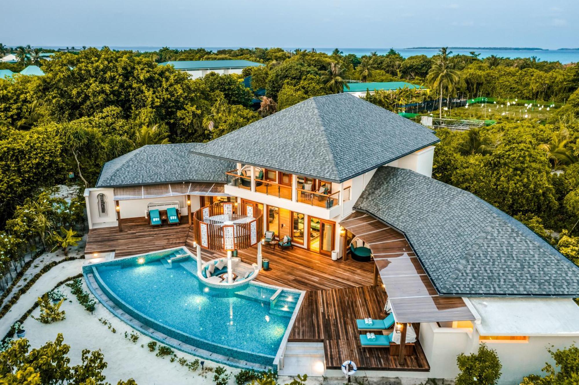 Hideaway Beach Resort & Spa Dhidhdhoo  Екстериор снимка
